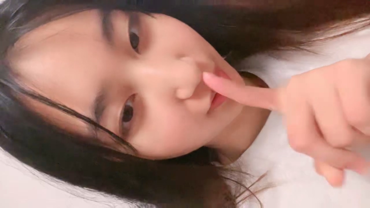 甜美气质学妹大秀美好身材2025050501